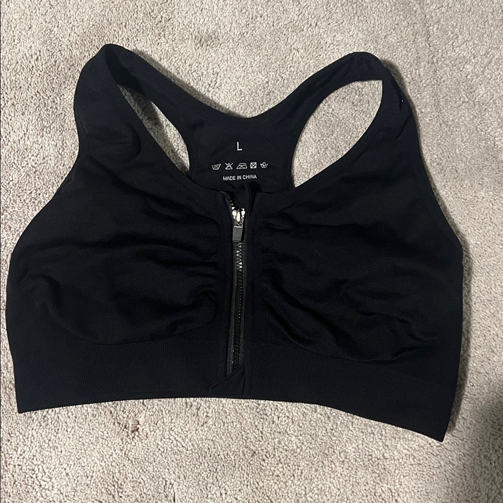 black size large amazon Women's Sports Bra
